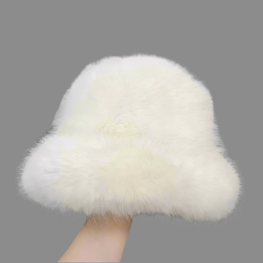 FLUFFY BUCKET HAT