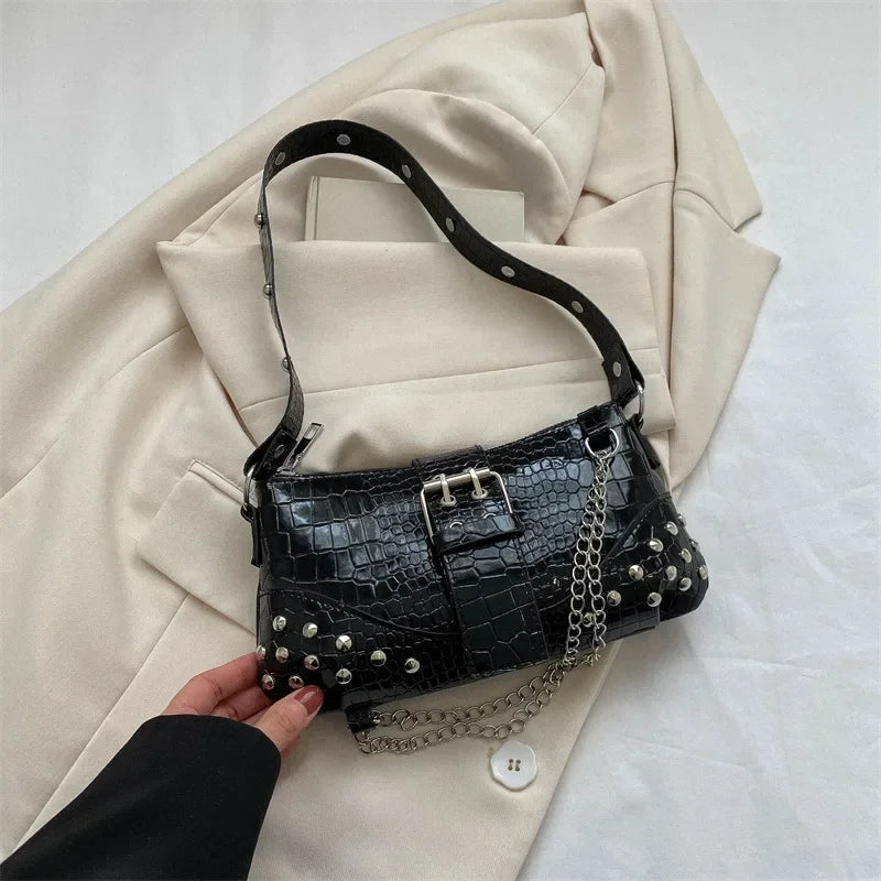 SHOULDER BAG GOTHIC