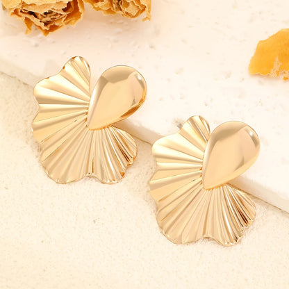 DROP FAN EARRINGS