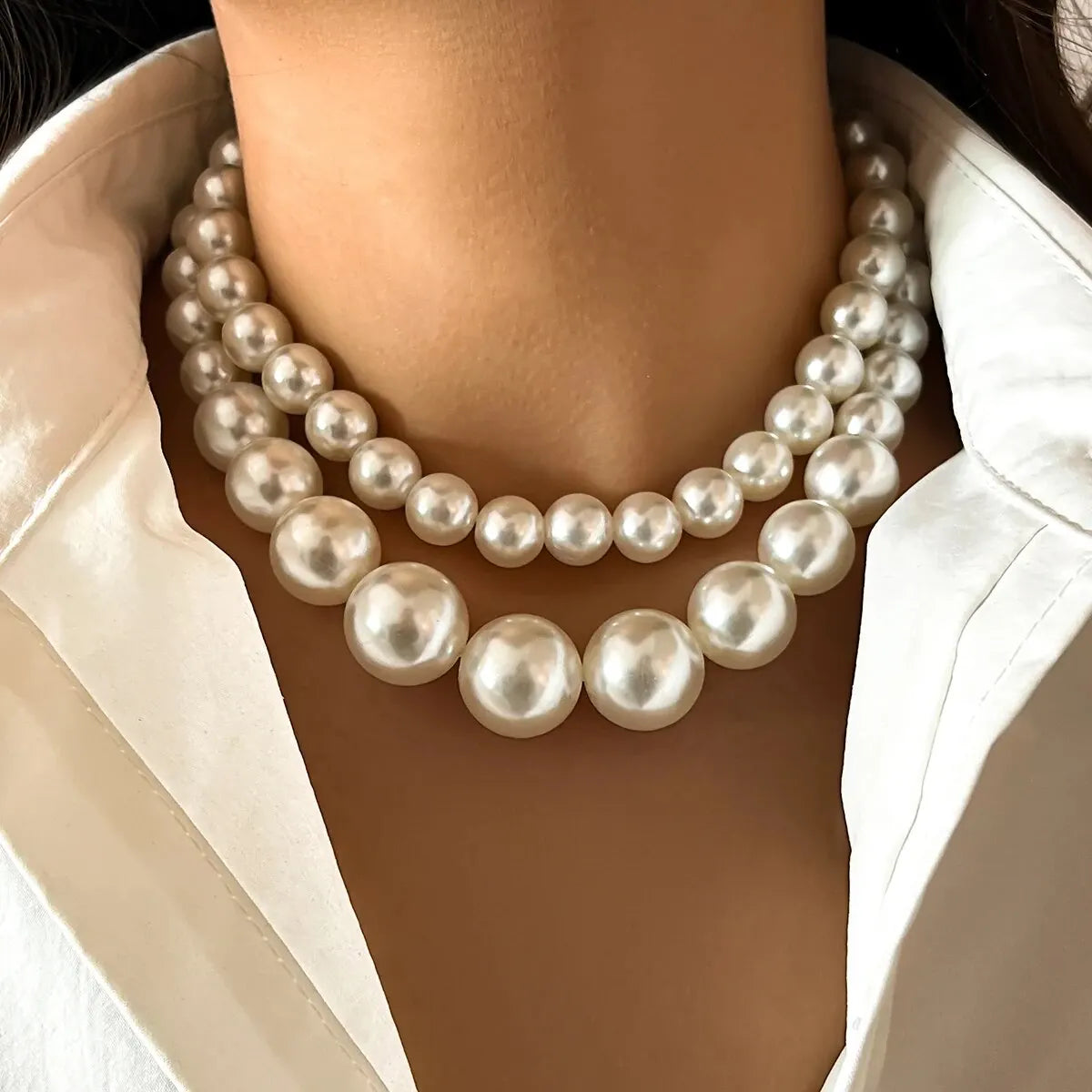 2 PcS BIG PEARL NECKLACE