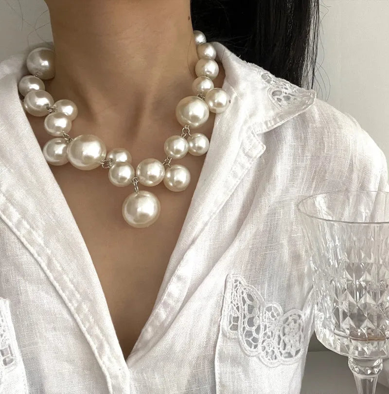 IRREGULAR PEARL NECKLACE